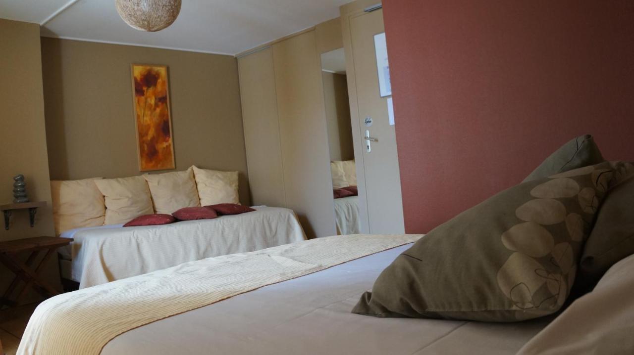 Saveurs De L'Abbaye Hotel Saintes Kültér fotó